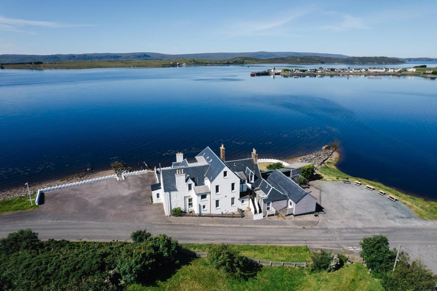 Aultbea Hotel Achnasheen Exterior photo